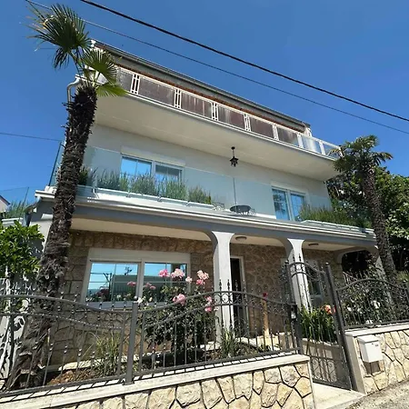 Apartment In 53742 Crikvenica